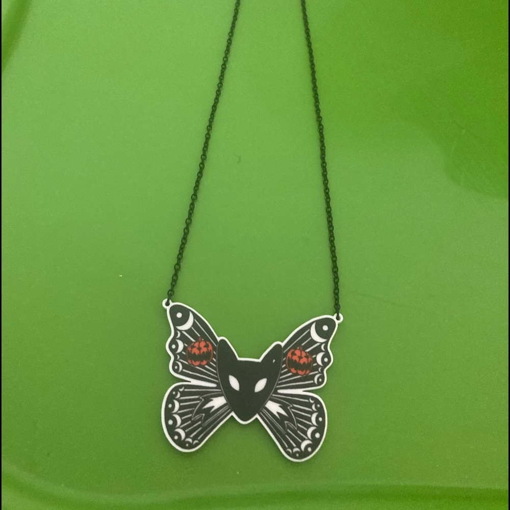 Nightmare before Christmas necklace